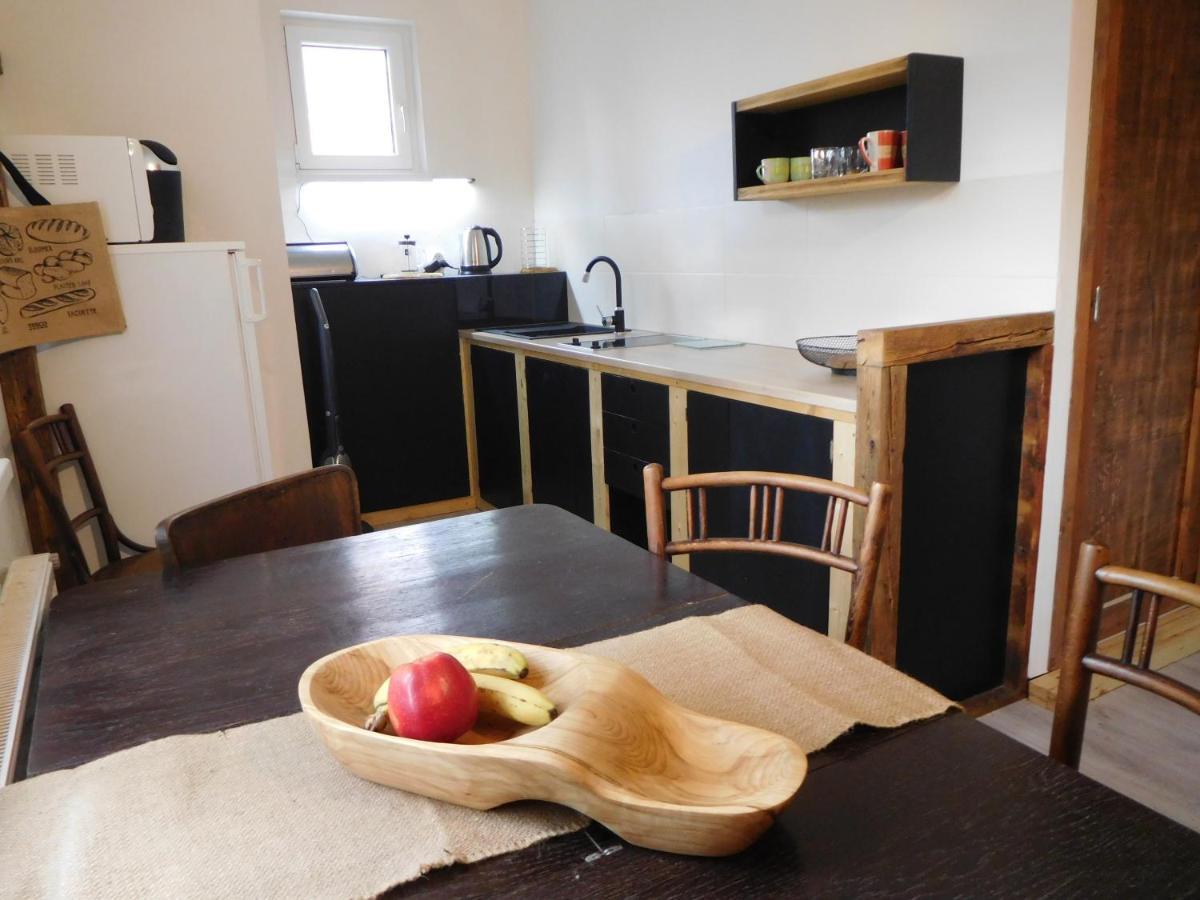 Apartman Hf 리베레츠 외부 사진