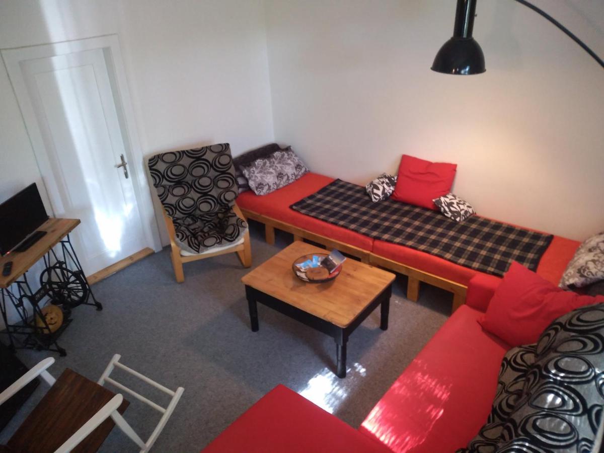 Apartman Hf 리베레츠 외부 사진