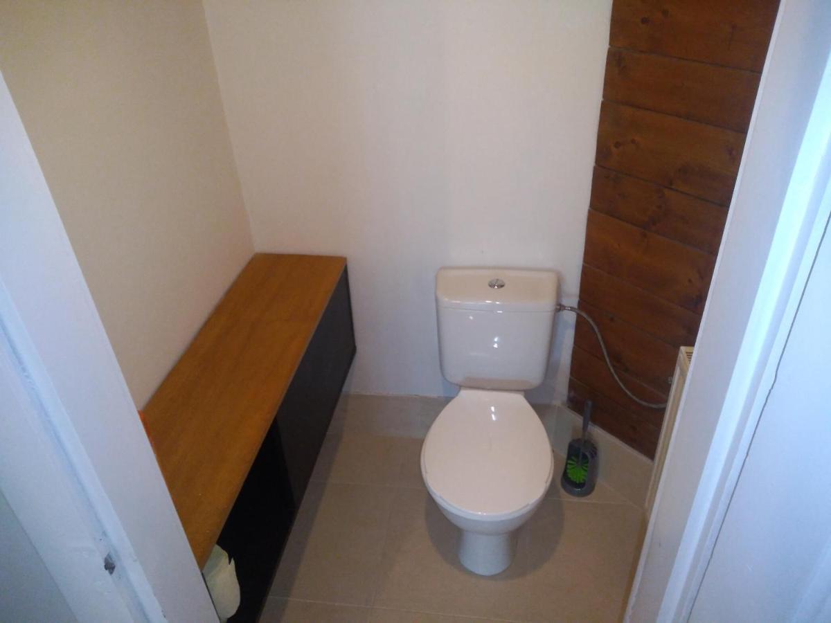 Apartman Hf 리베레츠 외부 사진